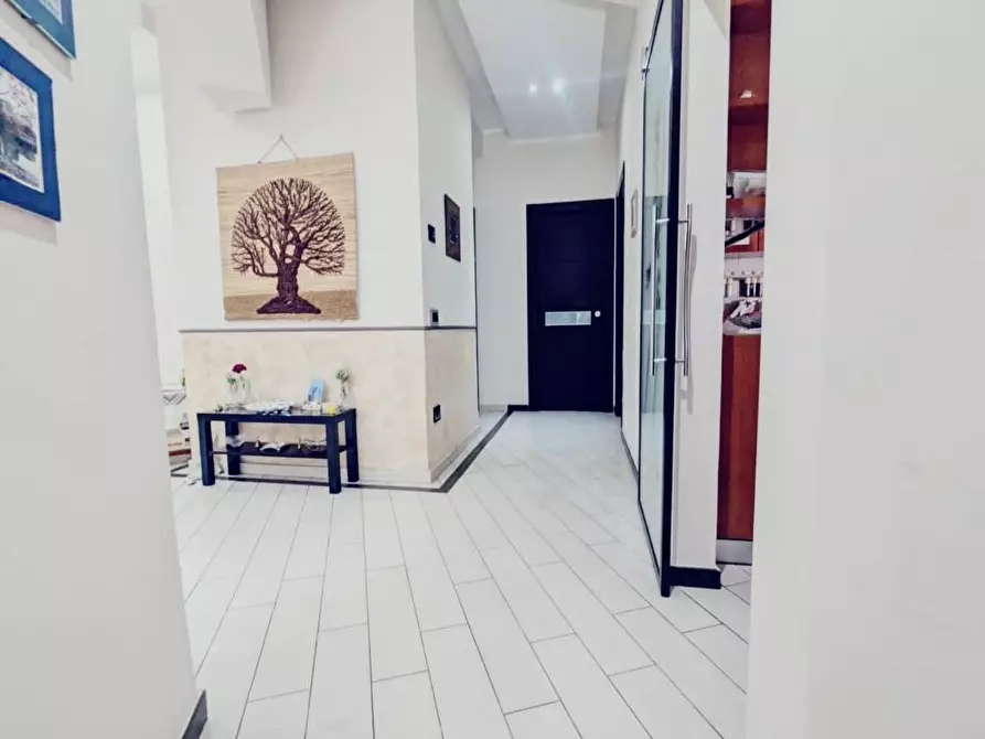 Immagine 8 di Appartamento in vendita  a Torre Annunziata