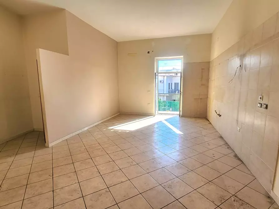 Immagine 2 di Appartamento in vendita  a Afragola