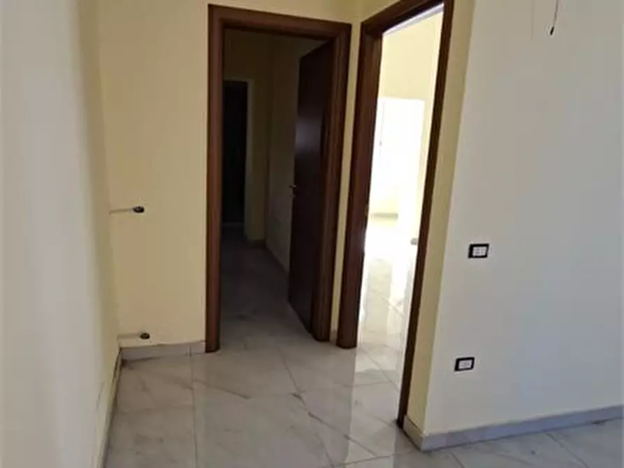Immagine 4 di Appartamento in vendita  a Acerra