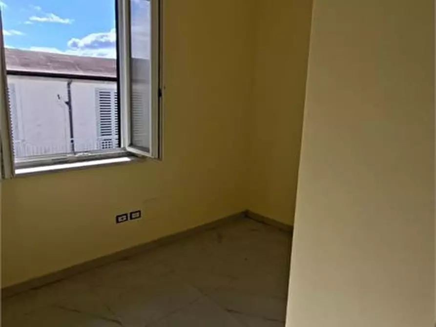 Immagine 7 di Appartamento in vendita  a Acerra