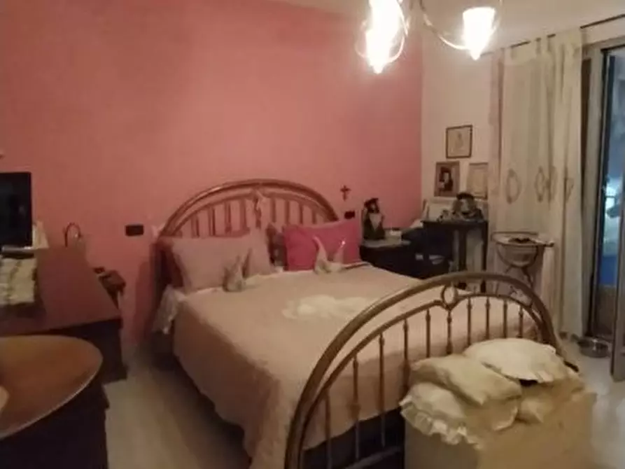 Immagine 4 di Appartamento in vendita  a Acerra