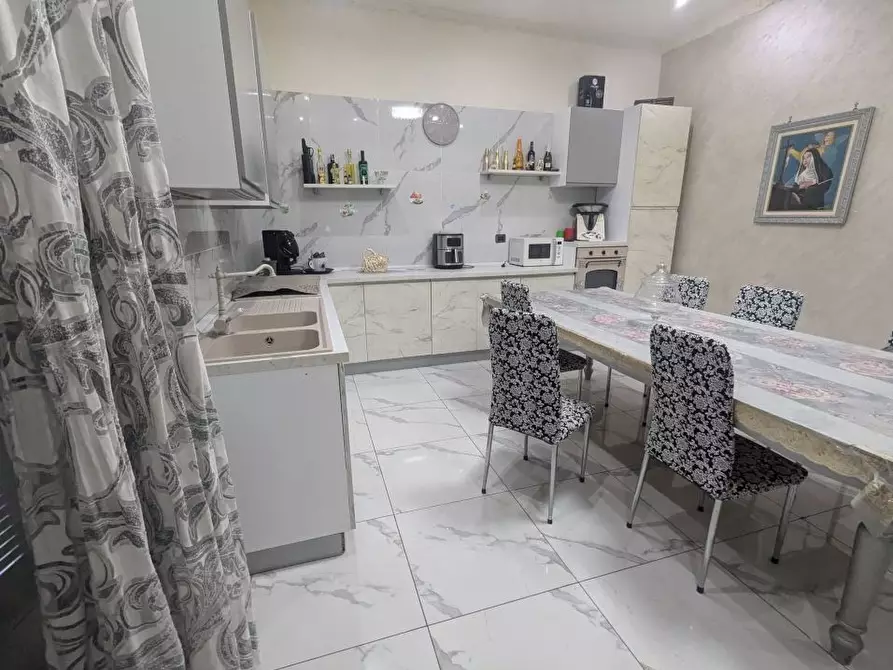 Immagine 7 di Appartamento in vendita  a Torre Annunziata