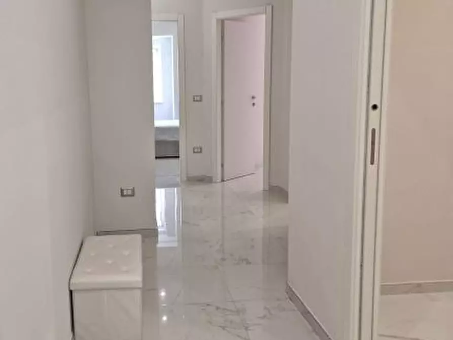 Immagine 6 di Appartamento in vendita  a Torre Annunziata