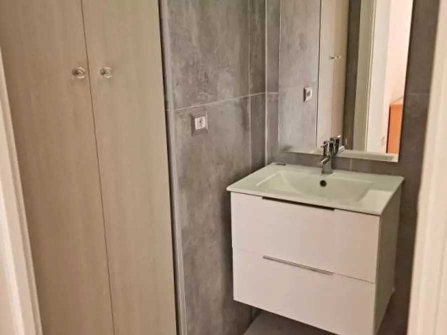 Immagine 8 di Appartamento in vendita  a Torre Annunziata