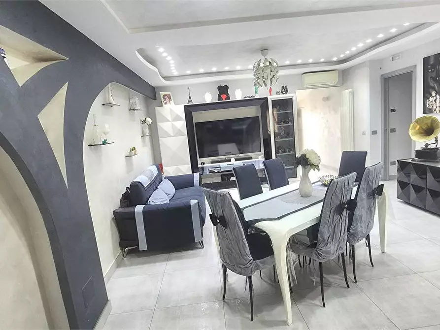 Immagine 5 di Appartamento in vendita  11 a Afragola
