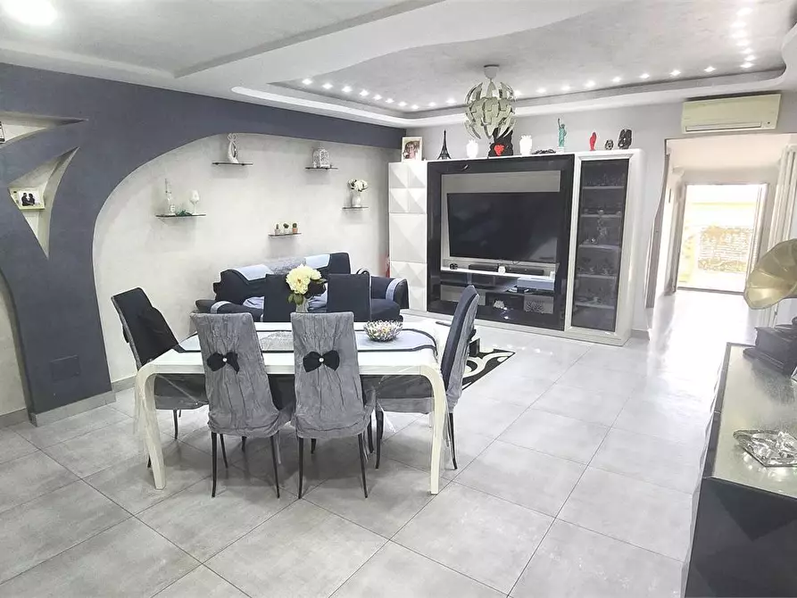 Immagine 6 di Appartamento in vendita  11 a Afragola