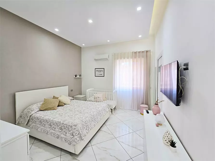 Immagine 8 di Appartamento in vendita  a Napoli