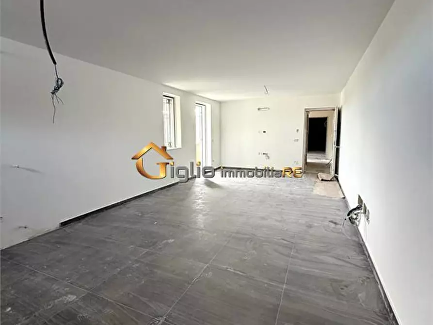 Immagine 2 di Appartamento in vendita  a Cardito