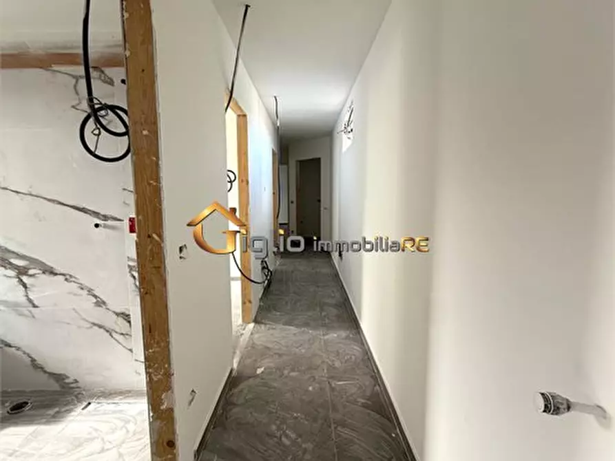 Immagine 9 di Appartamento in vendita  a Cardito