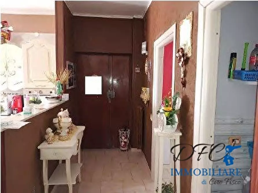 Immagine 3 di Appartamento in vendita  a Casoria