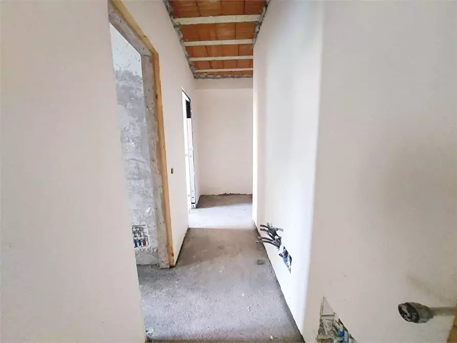 Immagine 9 di Appartamento in vendita  1 a Cardito