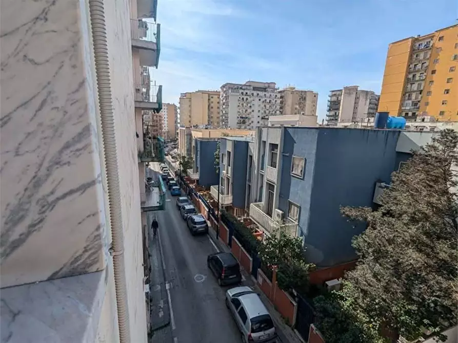 Immagine 2 di Appartamento in vendita  a Torre Annunziata