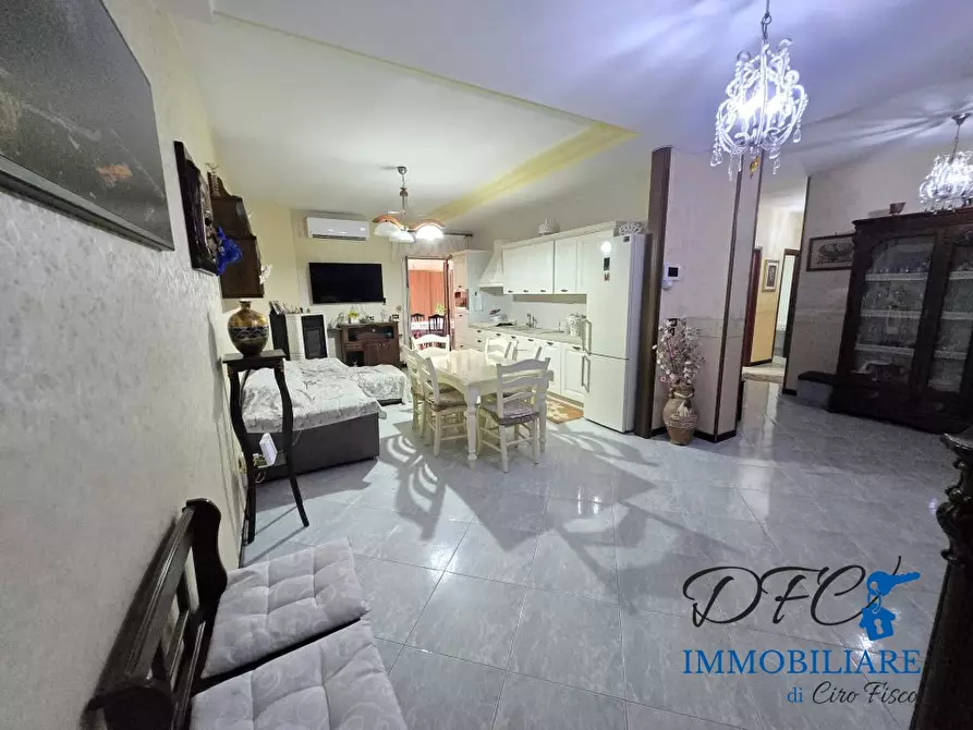 Immagine 1 di Appartamento in vendita  a Casoria