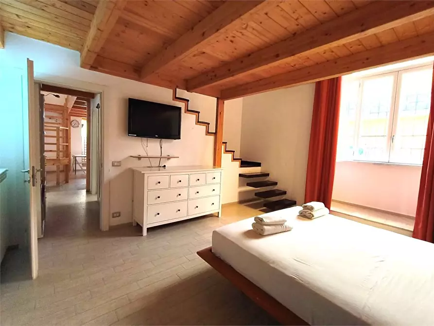 Immagine 7 di Appartamento in vendita  a Napoli