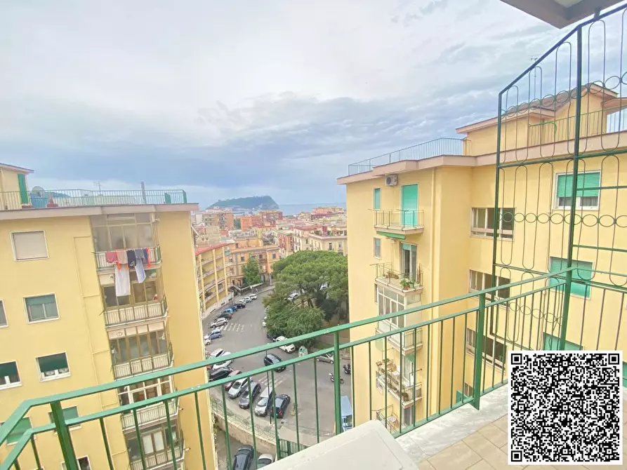 Immagine 2 di Appartamento in vendita  a Napoli