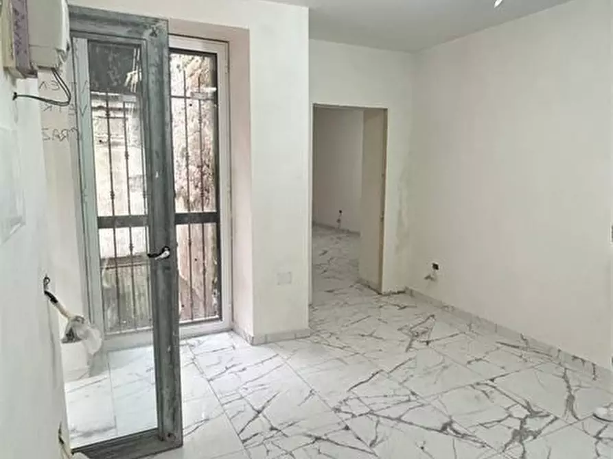 Immagine 3 di Appartamento in vendita  a Napoli