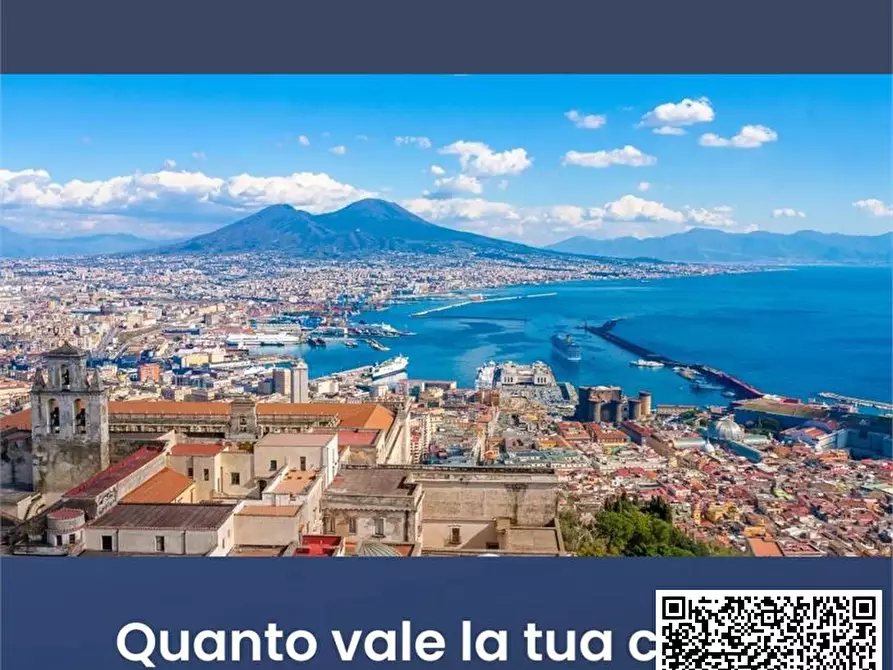 Immagine 8 di Appartamento in vendita  a Napoli