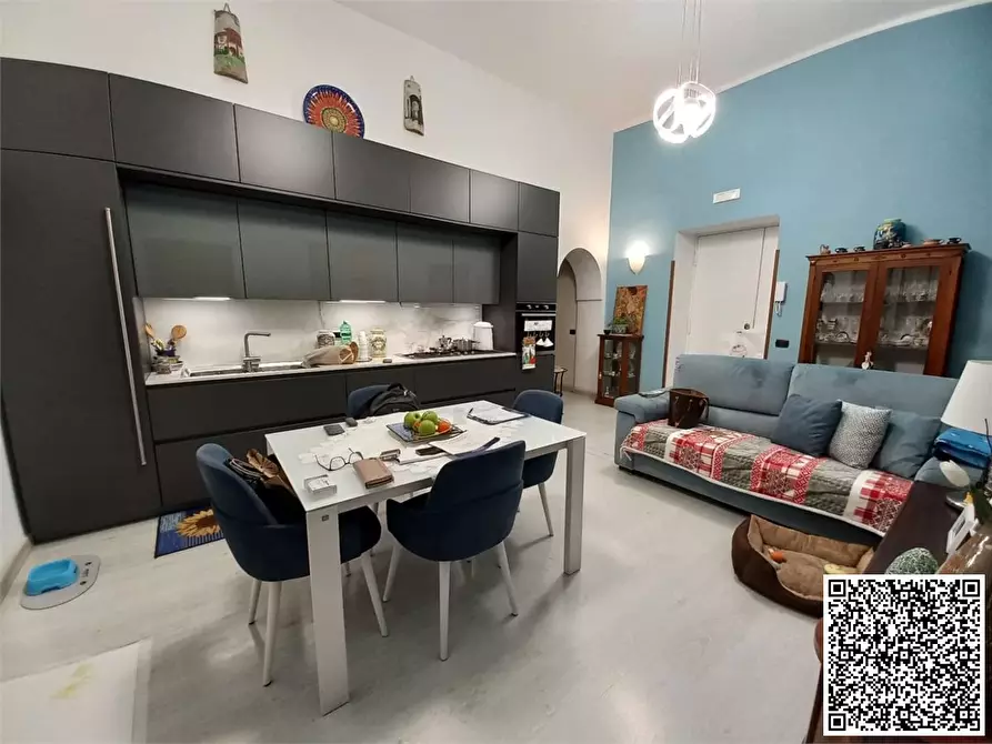 Immagine 1 di Appartamento in vendita  a Napoli