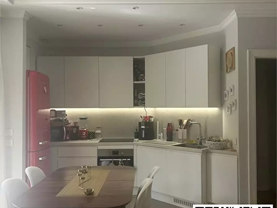 Immagine 3 di Appartamento in vendita  a Napoli