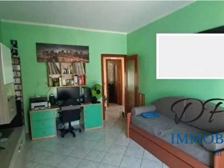 Immagine 10 di Appartamento in vendita  a Casoria
