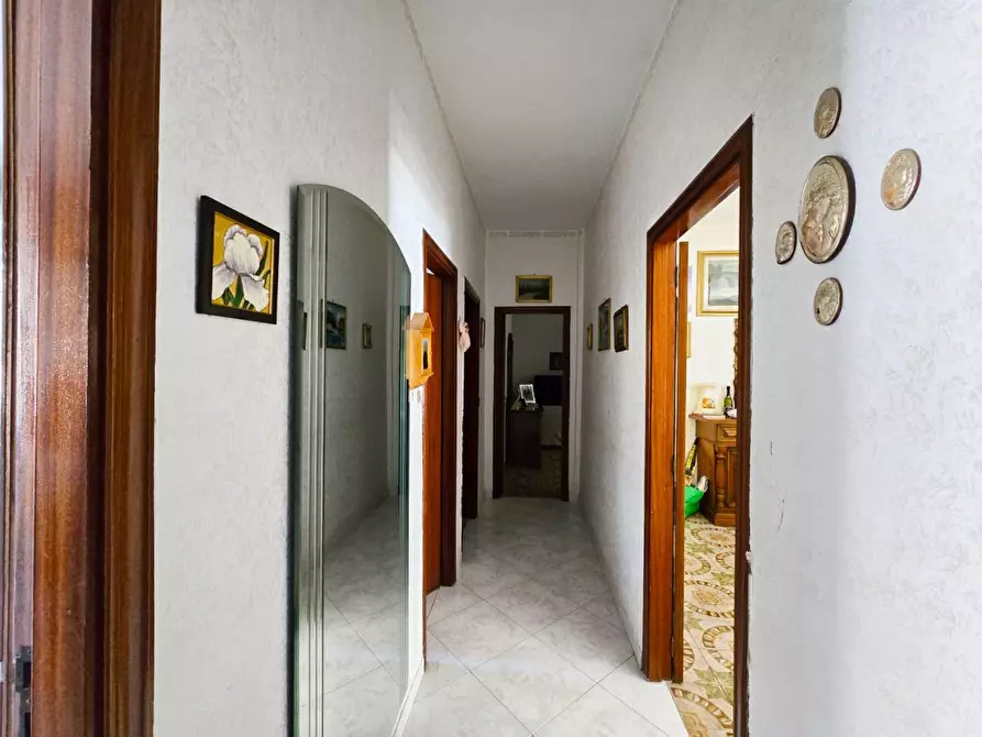 Immagine 3 di Appartamento in vendita  10 a Napoli