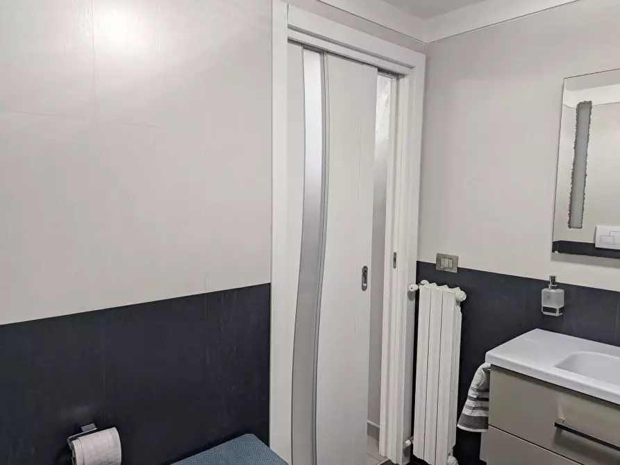 Immagine 3 di Appartamento in vendita  a Torre Annunziata