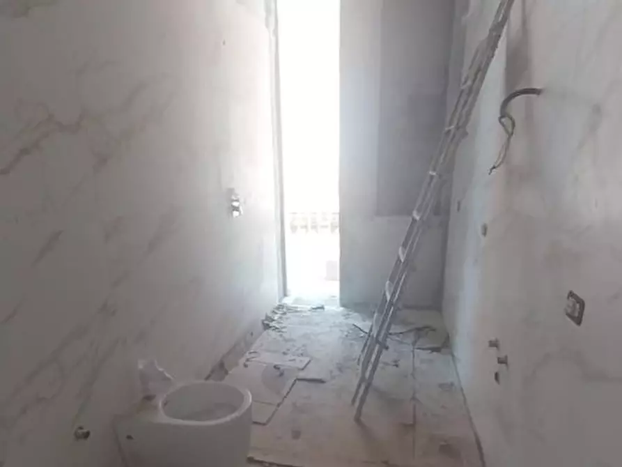 Immagine 10 di Appartamento in vendita  a Acerra