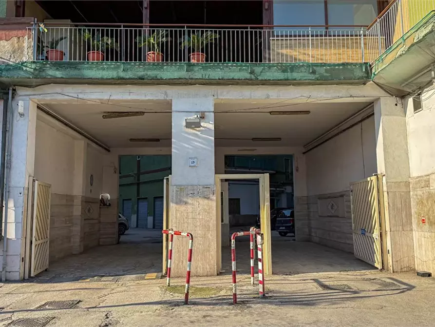 Immagine 2 di Appartamento in vendita  19 a Casoria