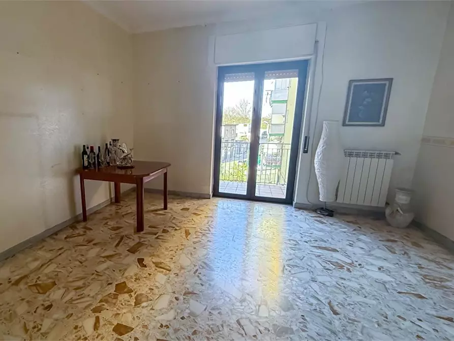 Immagine 6 di Appartamento in vendita  19 a Casoria