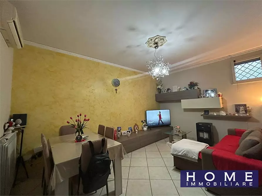 Immagine 4 di Appartamento in vendita  a Sant'arpino