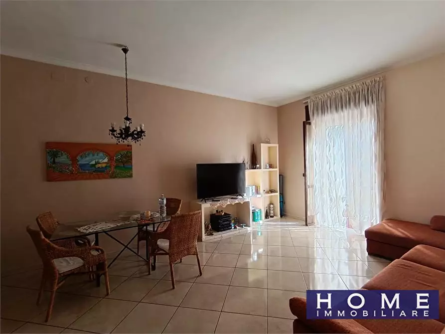 Immagine 2 di Appartamento in vendita  a Arzano