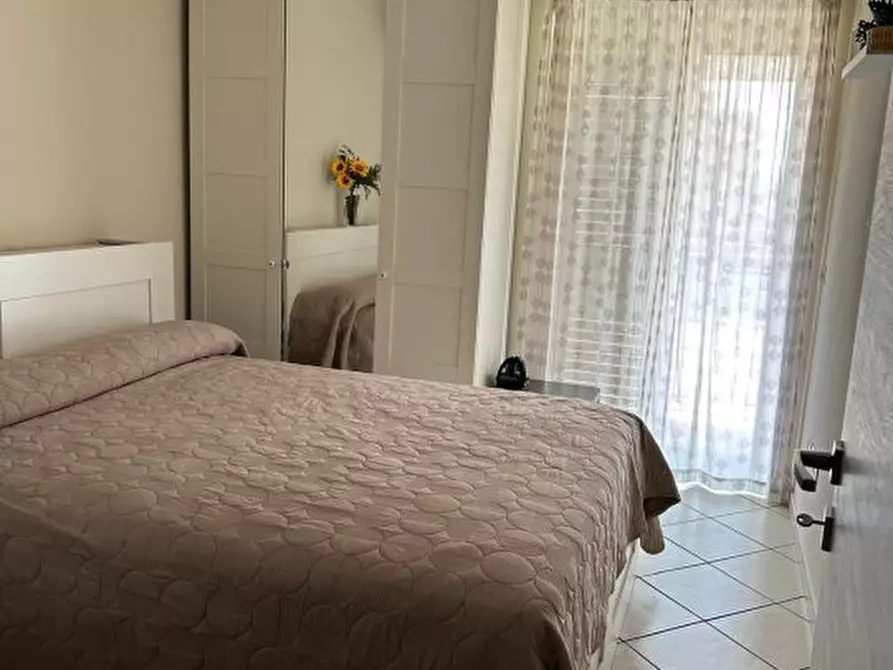 Immagine 9 di Appartamento in vendita  a Acerra