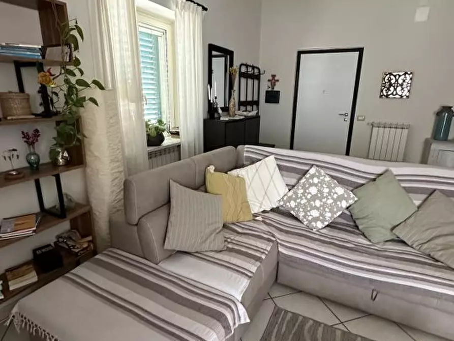 Immagine 8 di Appartamento in vendita  a Acerra