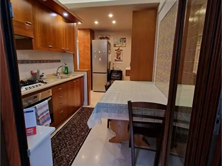 Immagine 2 di Appartamento in vendita  a Torre Annunziata