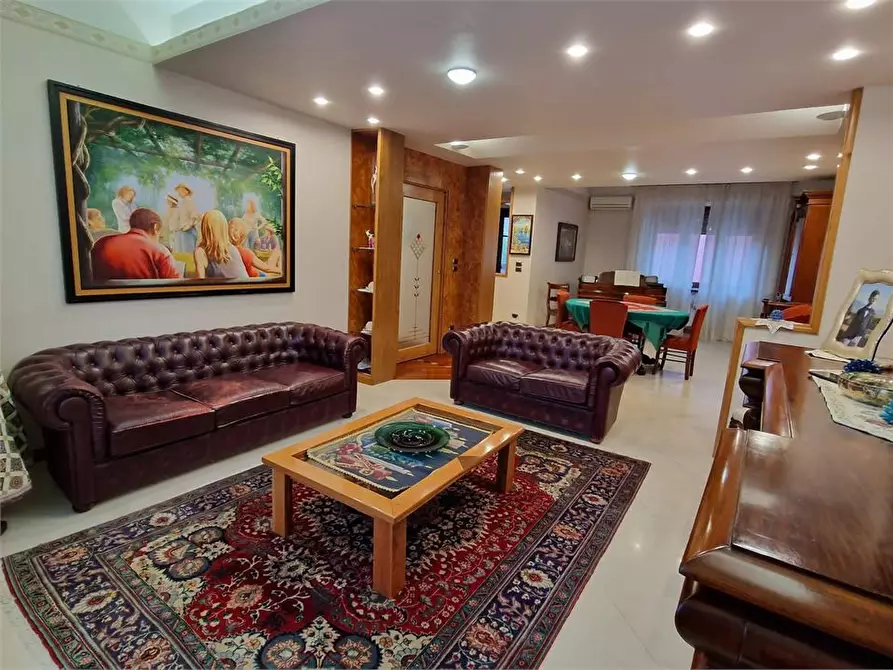 Immagine 1 di Appartamento in vendita  a Torre Annunziata