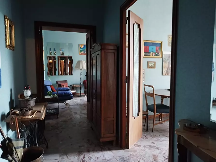 Immagine 5 di Appartamento in vendita  a Napoli