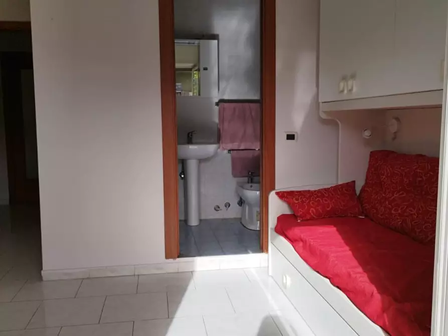 Immagine 3 di Appartamento in vendita  23 a Pozzuoli