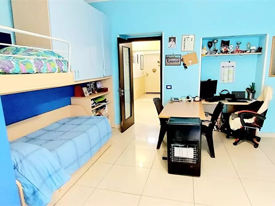 Immagine 10 di Appartamento in vendita  a Torre Annunziata