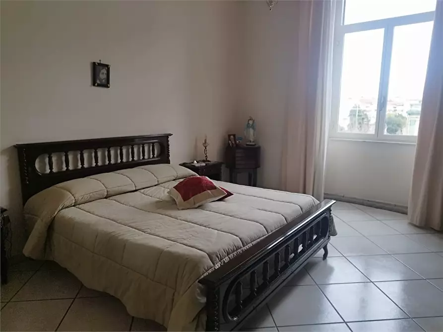 Immagine 10 di Appartamento in vendita  308 a Napoli