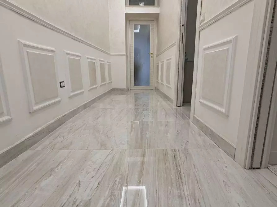 Immagine 9 di Appartamento in vendita  a Torre Annunziata