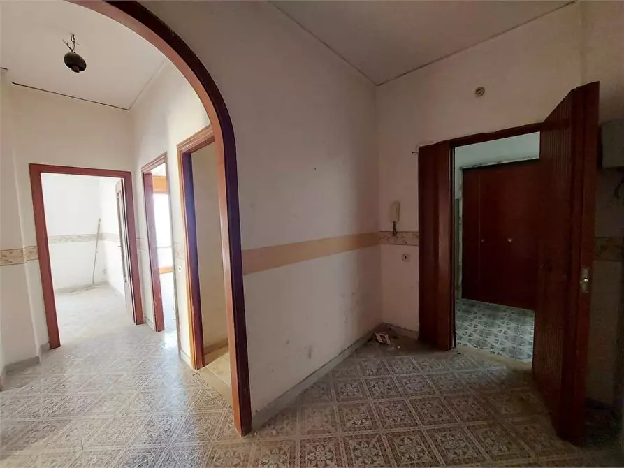 Immagine 4 di Appartamento in vendita  76 a Casoria