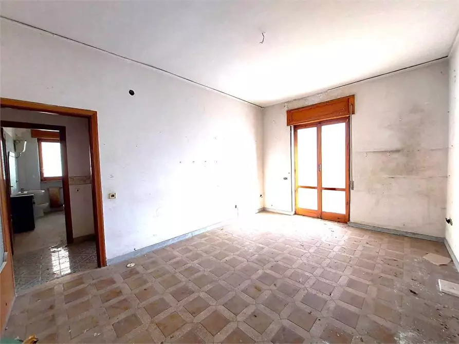 Immagine 10 di Appartamento in vendita  76 a Casoria