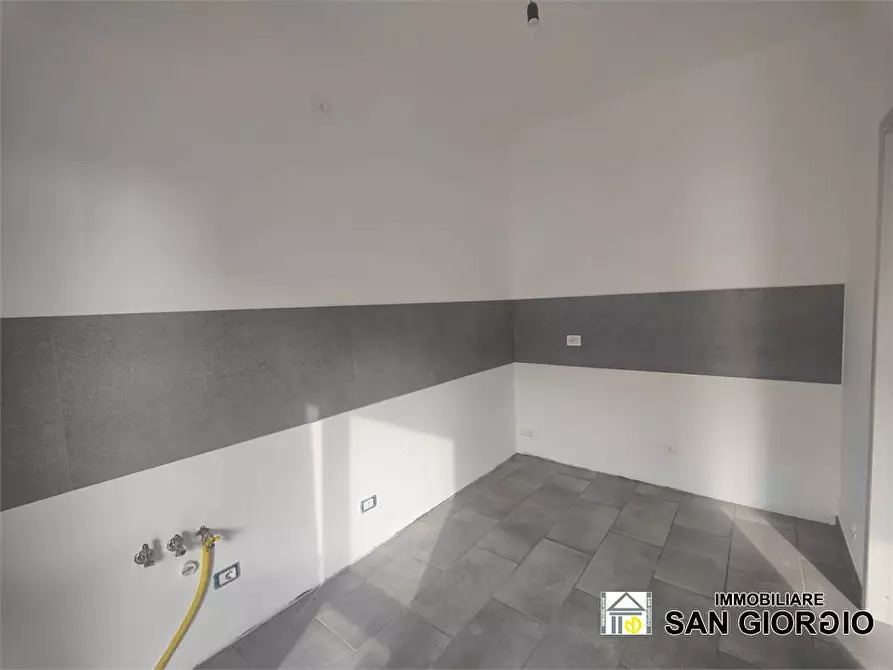 Immagine 8 di Appartamento in vendita  15 a Romentino