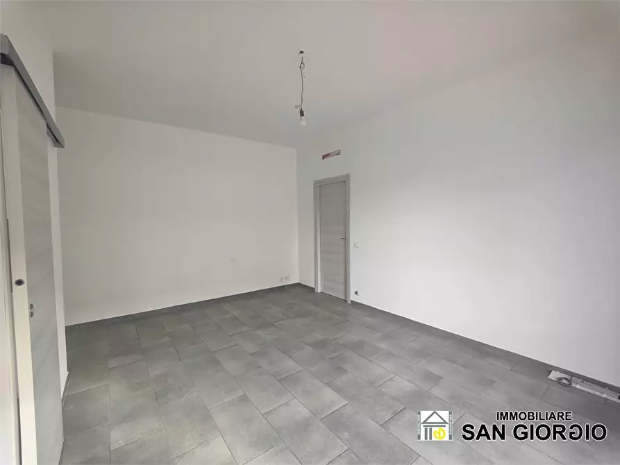 Immagine 4 di Appartamento in vendita  15 a Romentino