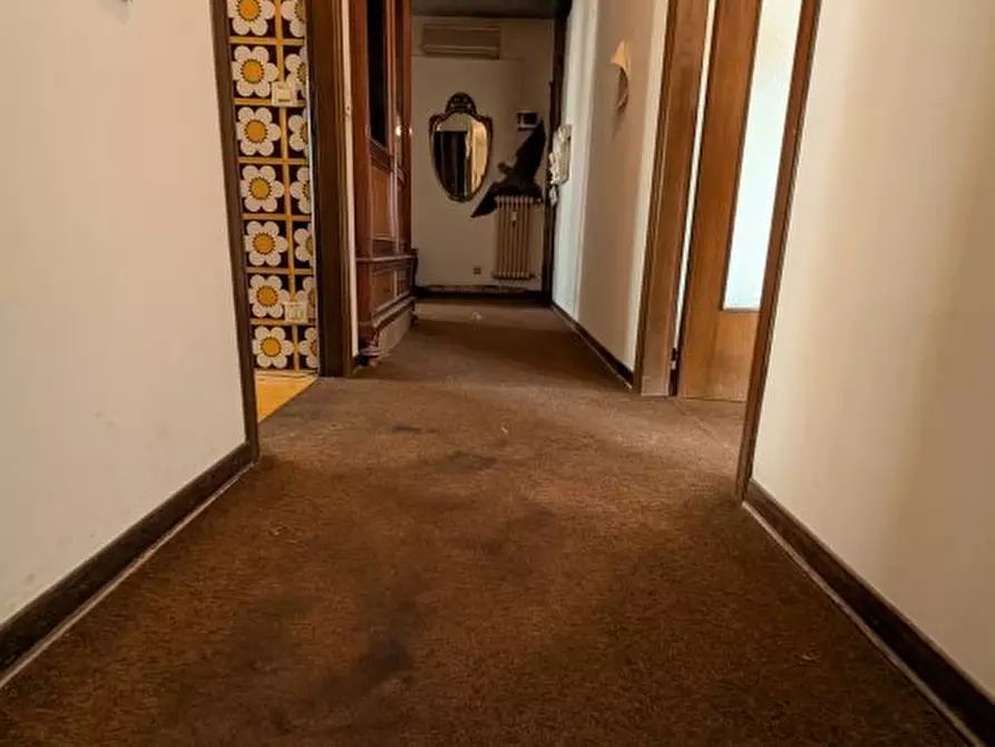 Immagine 8 di Appartamento in vendita  a Padova