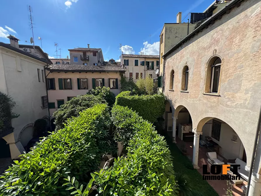 Immagine 6 di Appartamento in vendita  a Padova