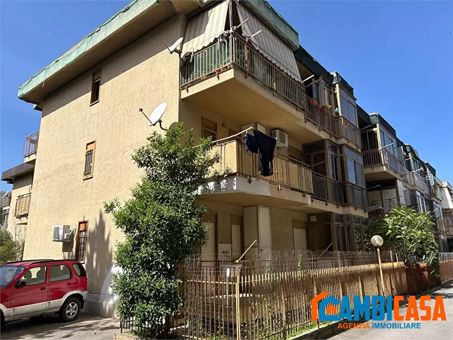 Immagine 1 di Appartamento in vendita  a Palermo