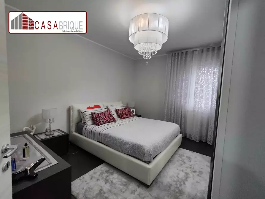 Immagine 8 di Appartamento in vendita  a Bagheria