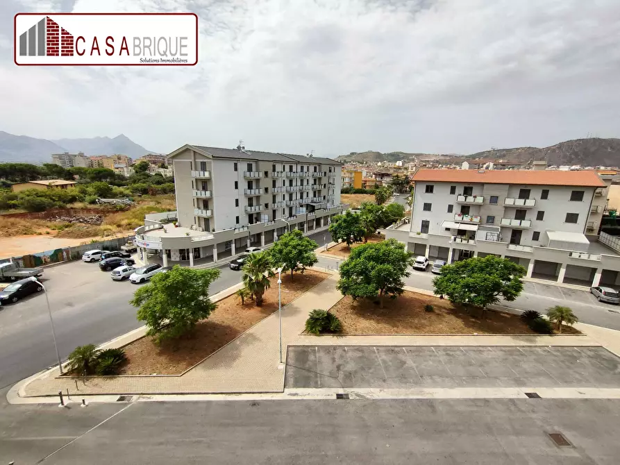 Immagine 4 di Appartamento in vendita  a Bagheria