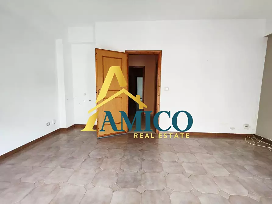 Immagine 2 di Appartamento in vendita  snc a Bagheria